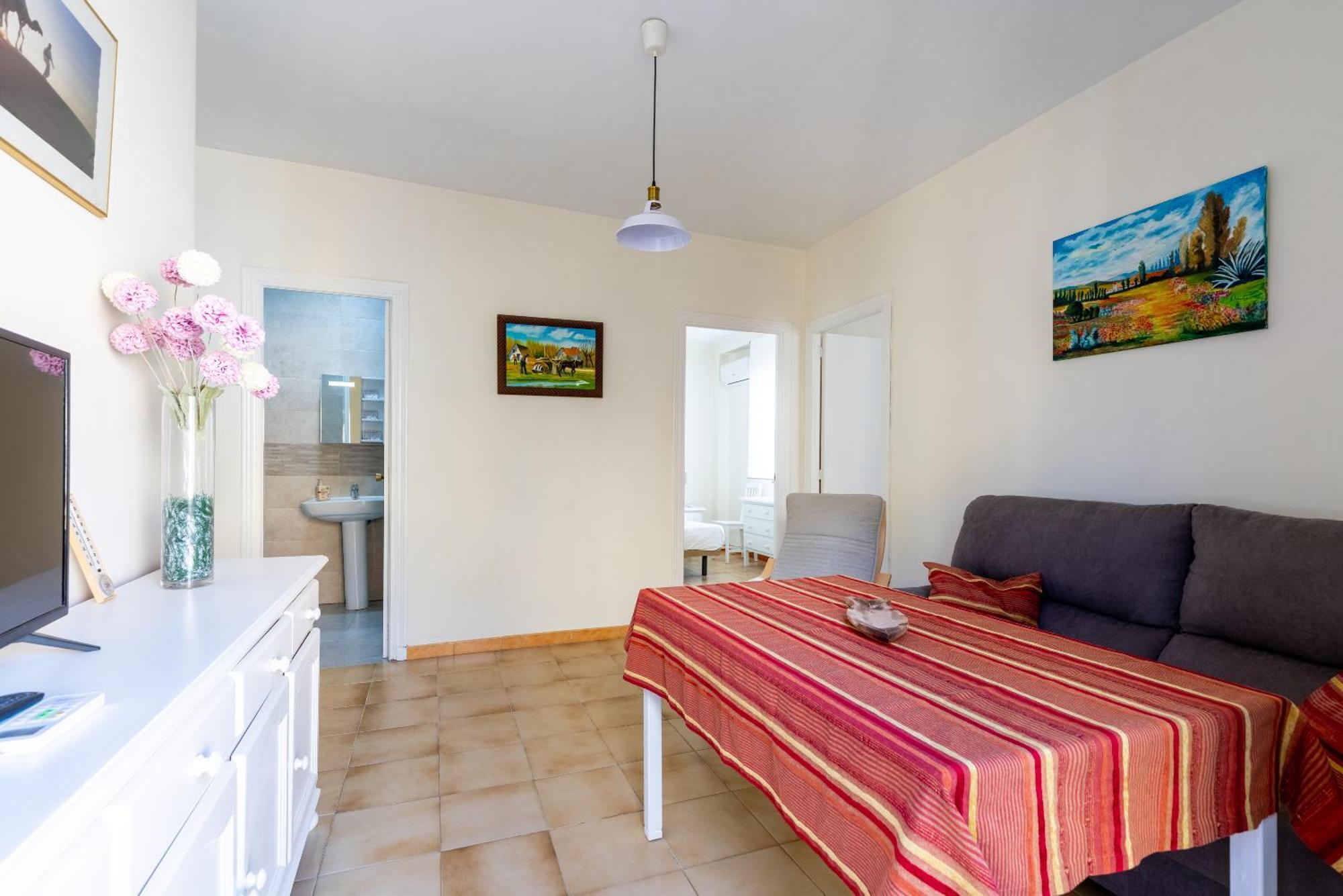 Apartamento Familiar Maria Auxiliadora Севиля Екстериор снимка